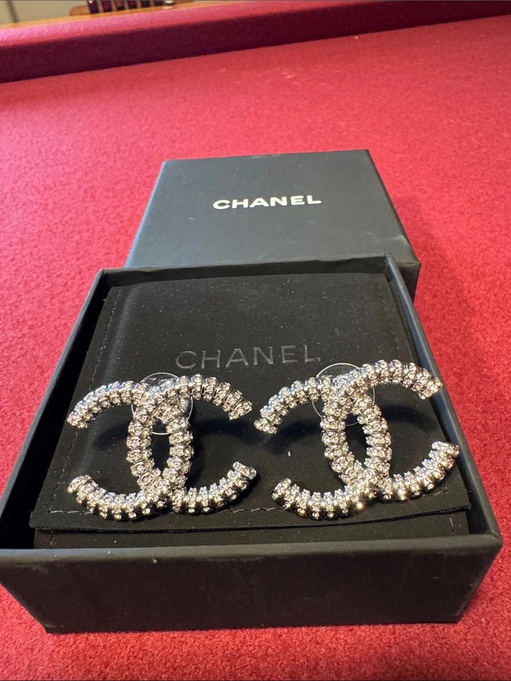 CHANEL Crystal CC Logo Stud Earrings - Silver Tone